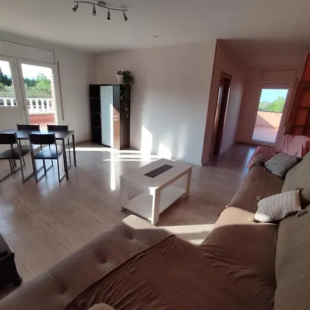 Casa Laurel Camarles